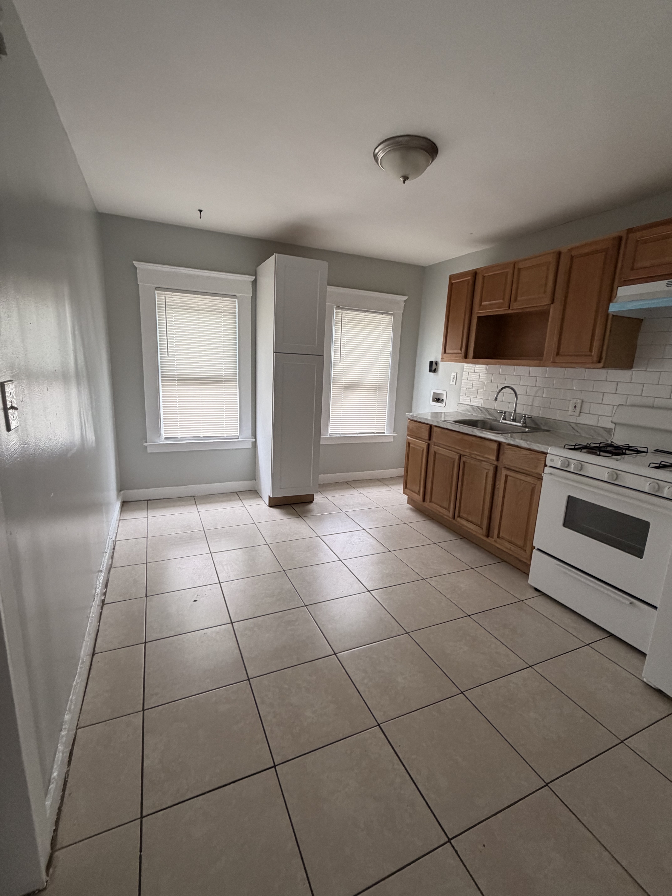 375 Norton Street - 3