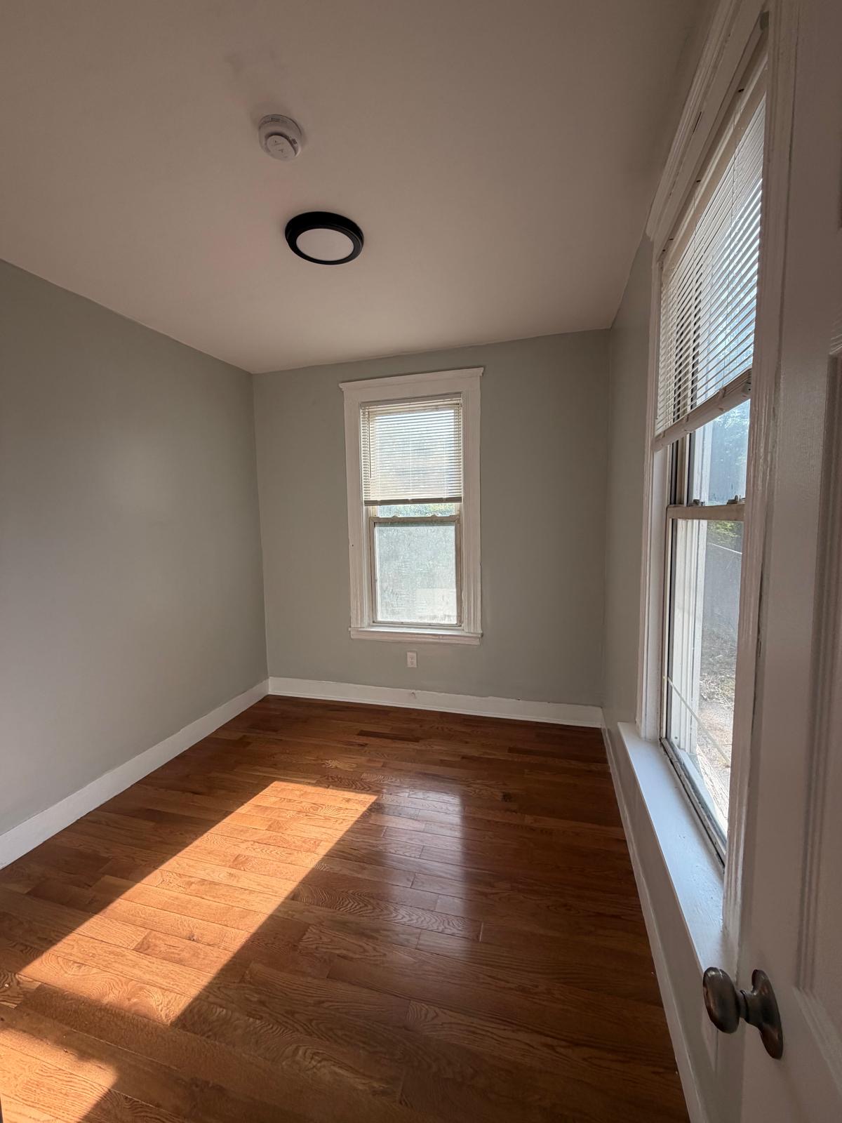 185 Winthrop Avenue - 1