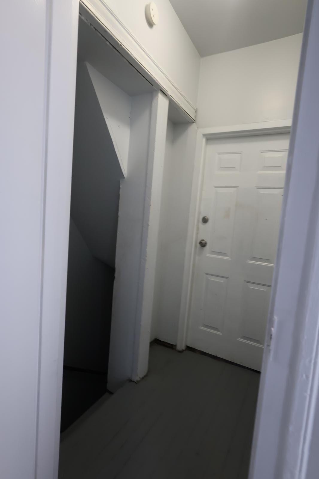 15 Hallock Street - 2