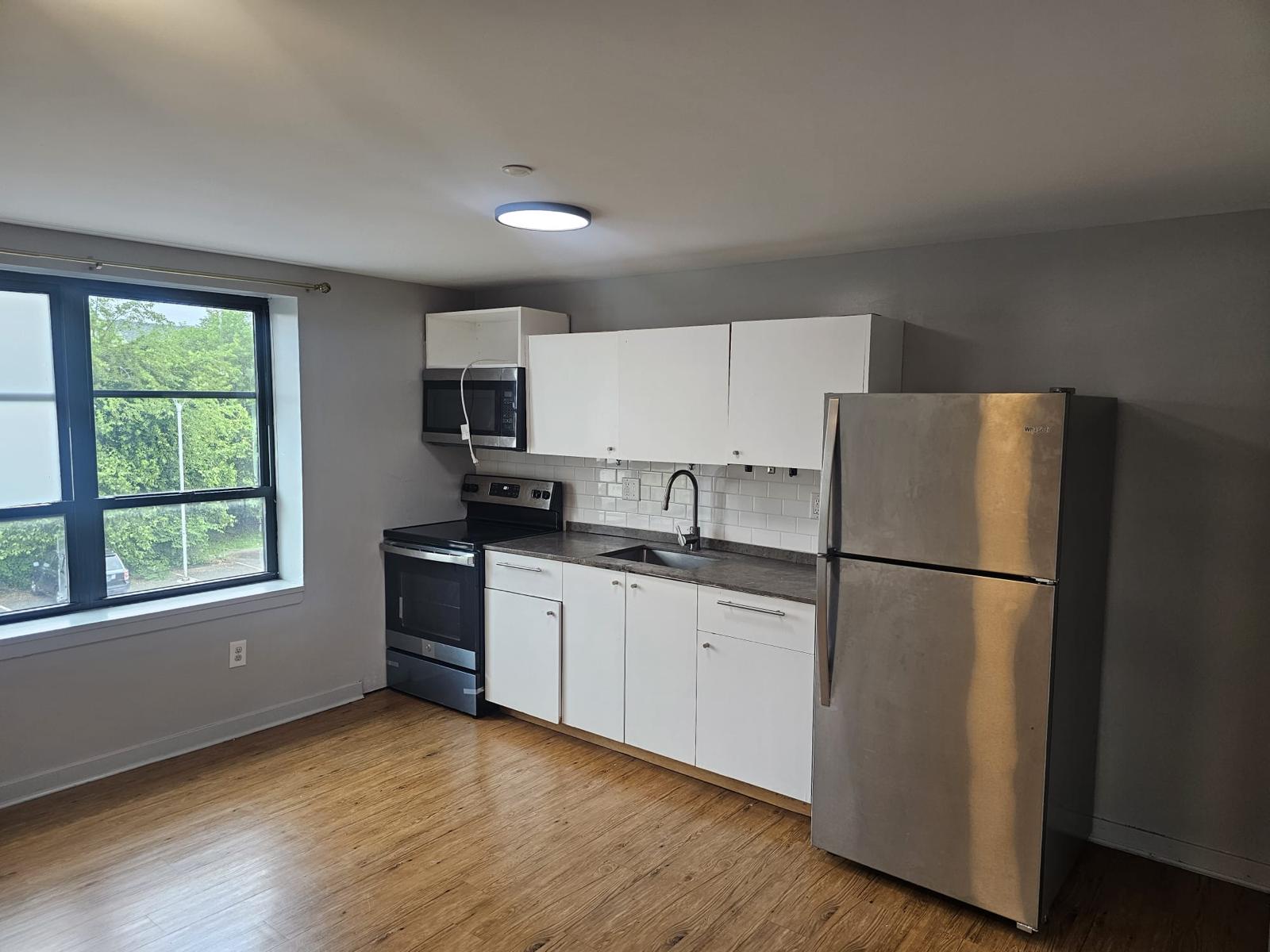 62 Coleman Street - 3H