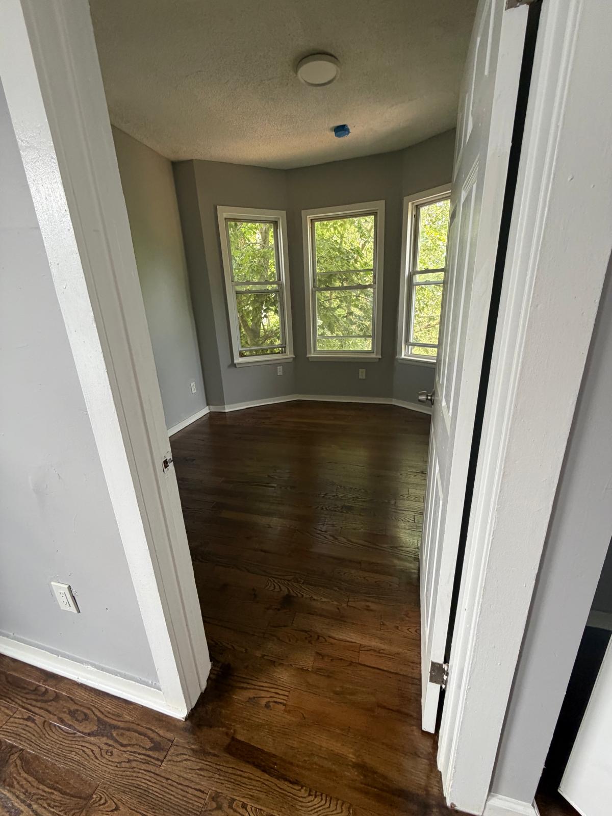 593 - 595 Winchester Avenue - 3R