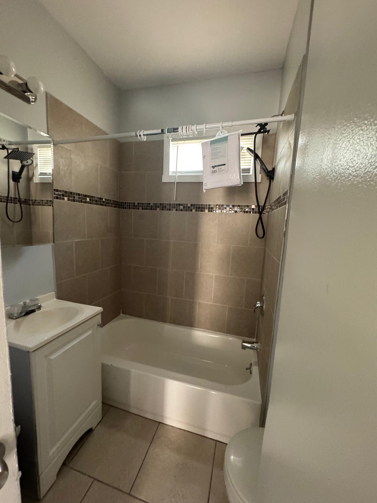 475 Winthrop Avenue - 2